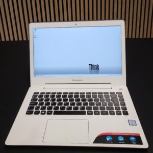 Lenovo UltraBook / i5 6th / 8 GB DDR4 / SSD / FHD
