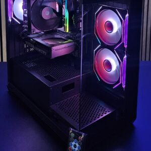 Ryzen 7 8700 / 32GB DDR5 / 1TB NVMe / RTX 5070 12GB