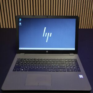 Hp 15,6"/ i3 7020 / 8GB DDR4 RAM /128GB SSD NVMe