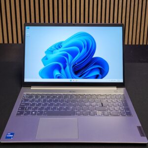 LENOVO 15,6 / i5 1135G7 / 16 GB DDR4 / NVMe / FHD