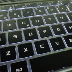 MSi Gaming / i7 9750 / 16GB / 2 x NVMe / 1660Ti Max-Q