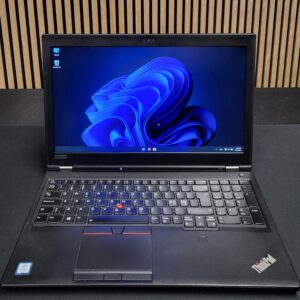 LENOVO 15,6 / i7 8750 / 16GB / 512 / Quadro 4GB