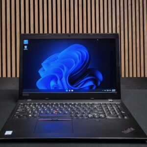 LENOVO 15,6 / i7 8565 / 16GB DDR4 / 256 SSD / FHD