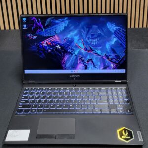 LEGION 15,6/ i5 9300/ 16/ 512/ RTX 2060 6GB/ 144Hz